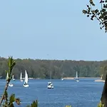 Διαμέρισμα Natura Z Widokiem Na Jezioro *